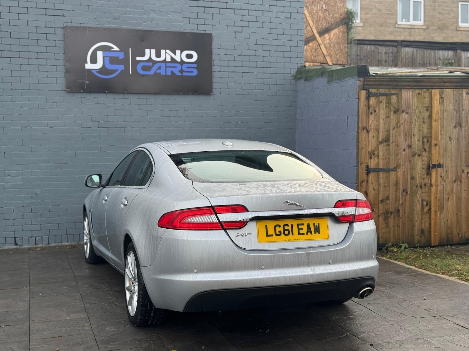 Used Jaguar XF 2011 for sale - 76532523: Photo 9
