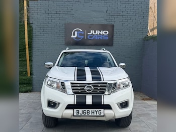 Nissan - Navara
