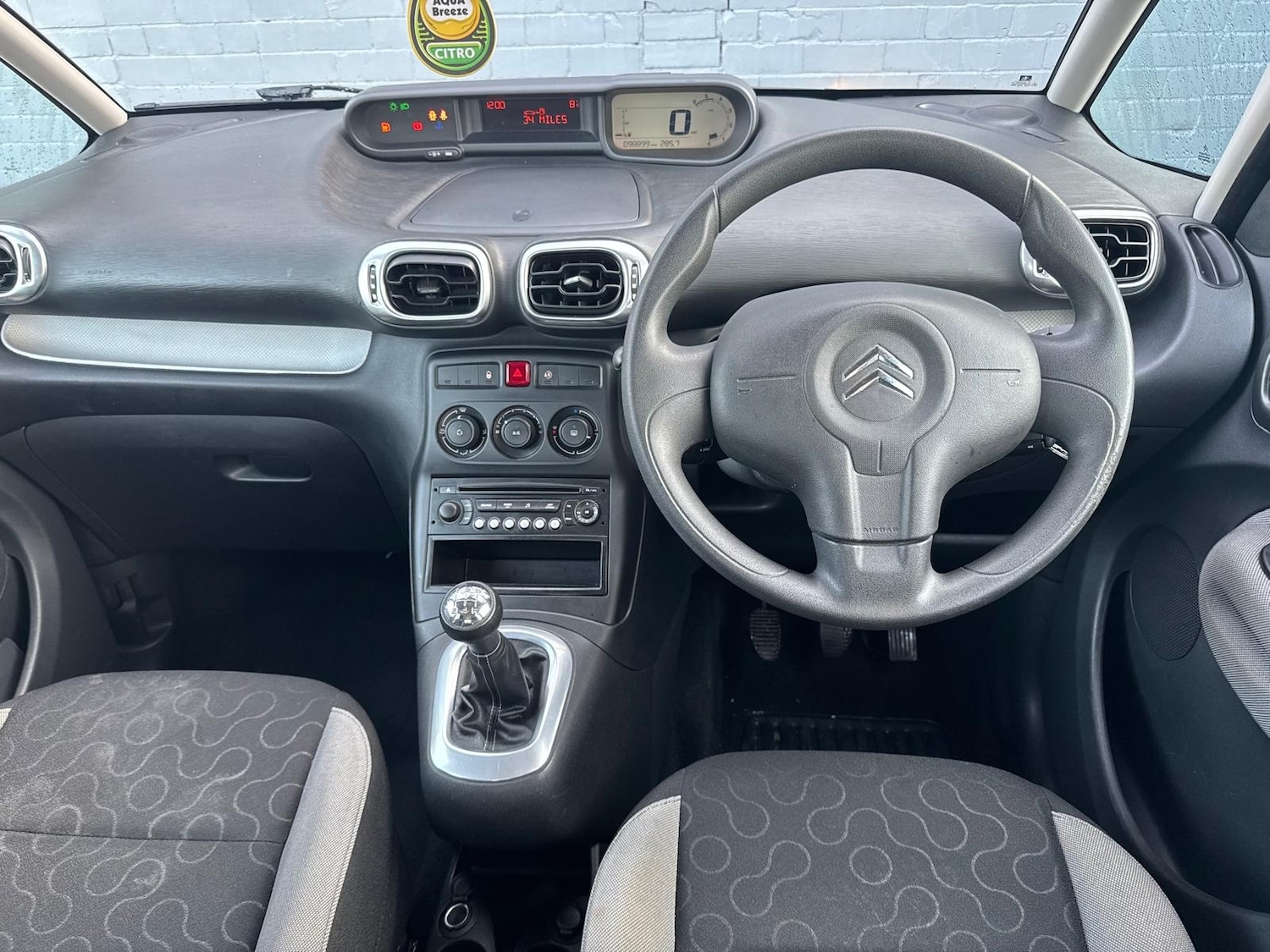 Used Citroen C3 Picasso 2010 for sale - 76533442: Photo 12