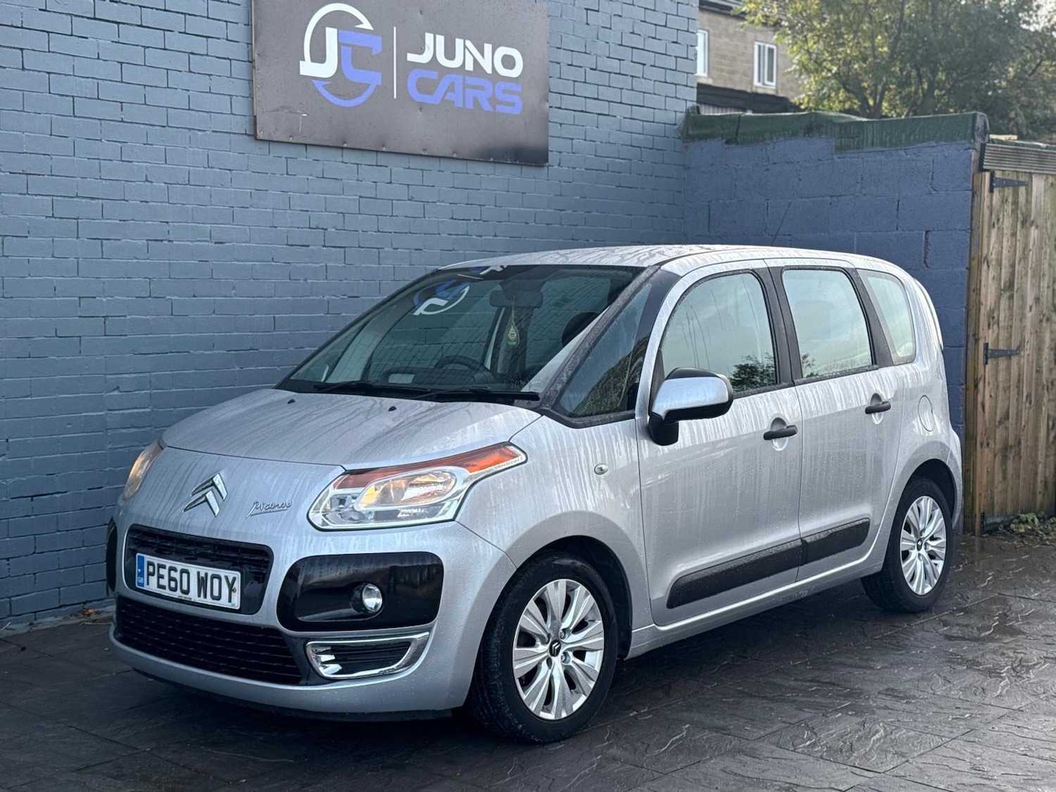 Used Citroen C3 Picasso 2010 for sale - 76533442: Photo 4