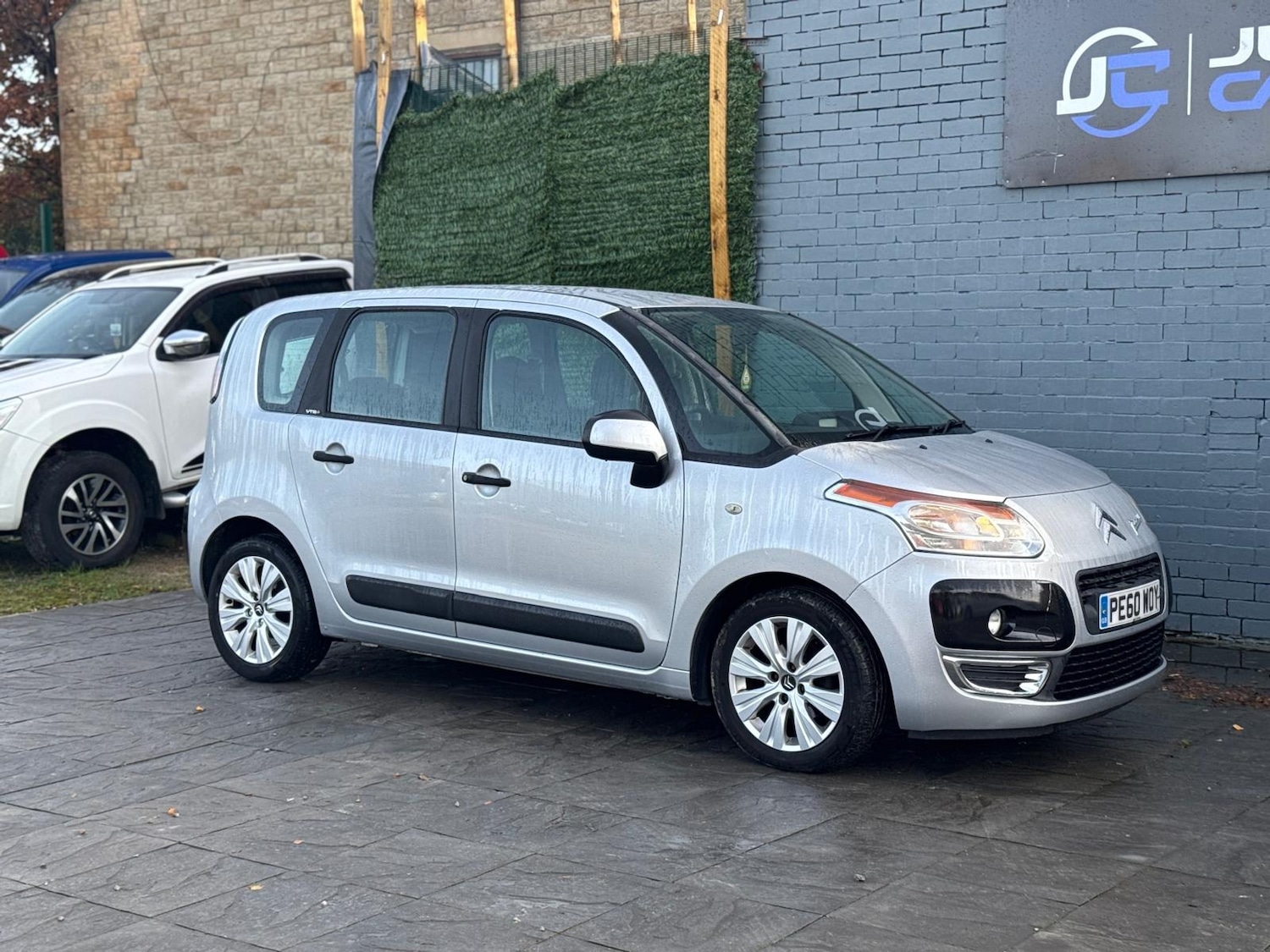 Used Citroen C3 Picasso 2010 for sale - 76533442: Photo 6