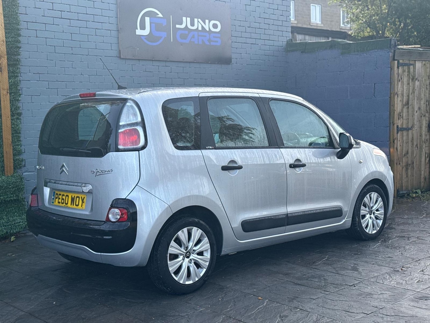 Used Citroen C3 Picasso 2010 for sale - 76533442: Photo 7