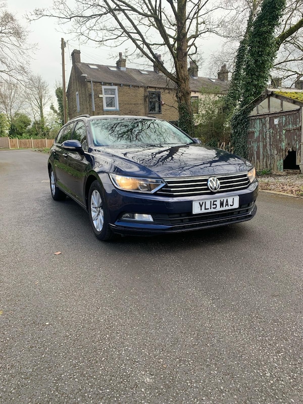 Used Volkswagen Passat 2015 for sale - 70516710: Photo 1