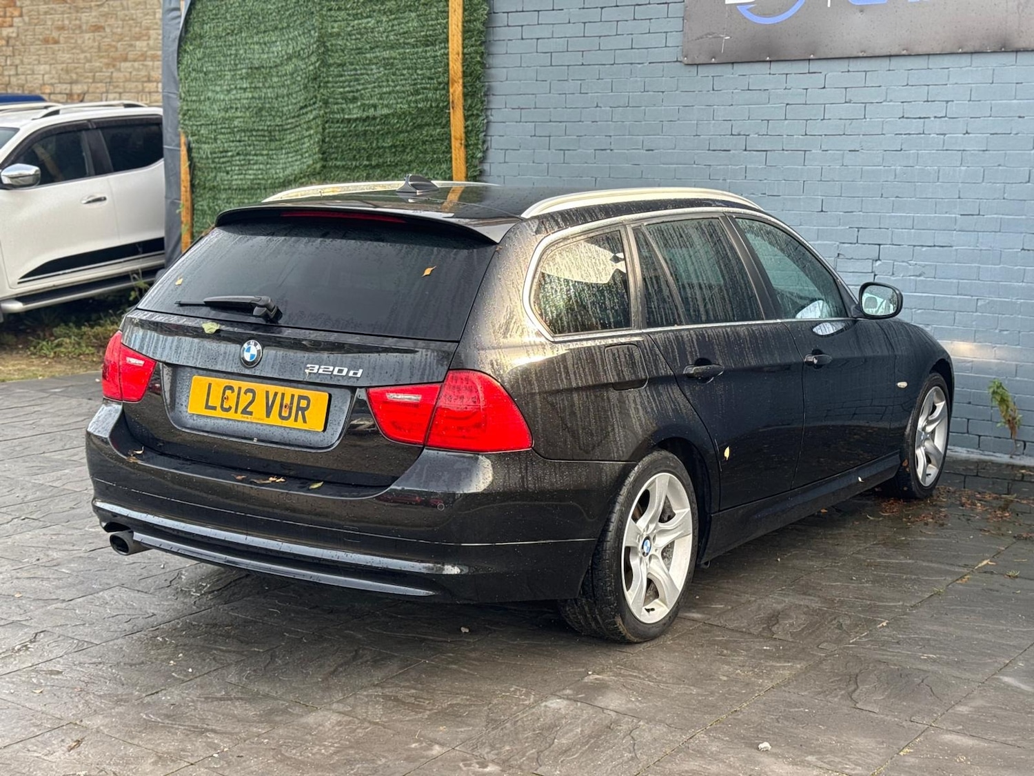 Used BMW 3 Series 2012 for sale - 76533106: Photo 12