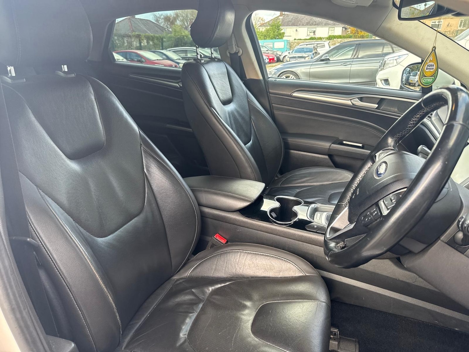 Used Ford Mondeo 2015 for sale - 76532514: Photo 14