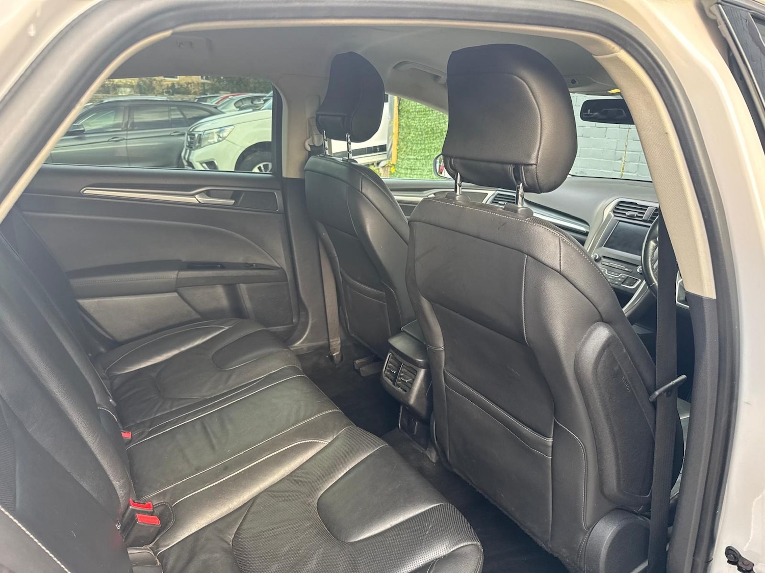 Used Ford Mondeo 2015 for sale - 76532514: Photo 15