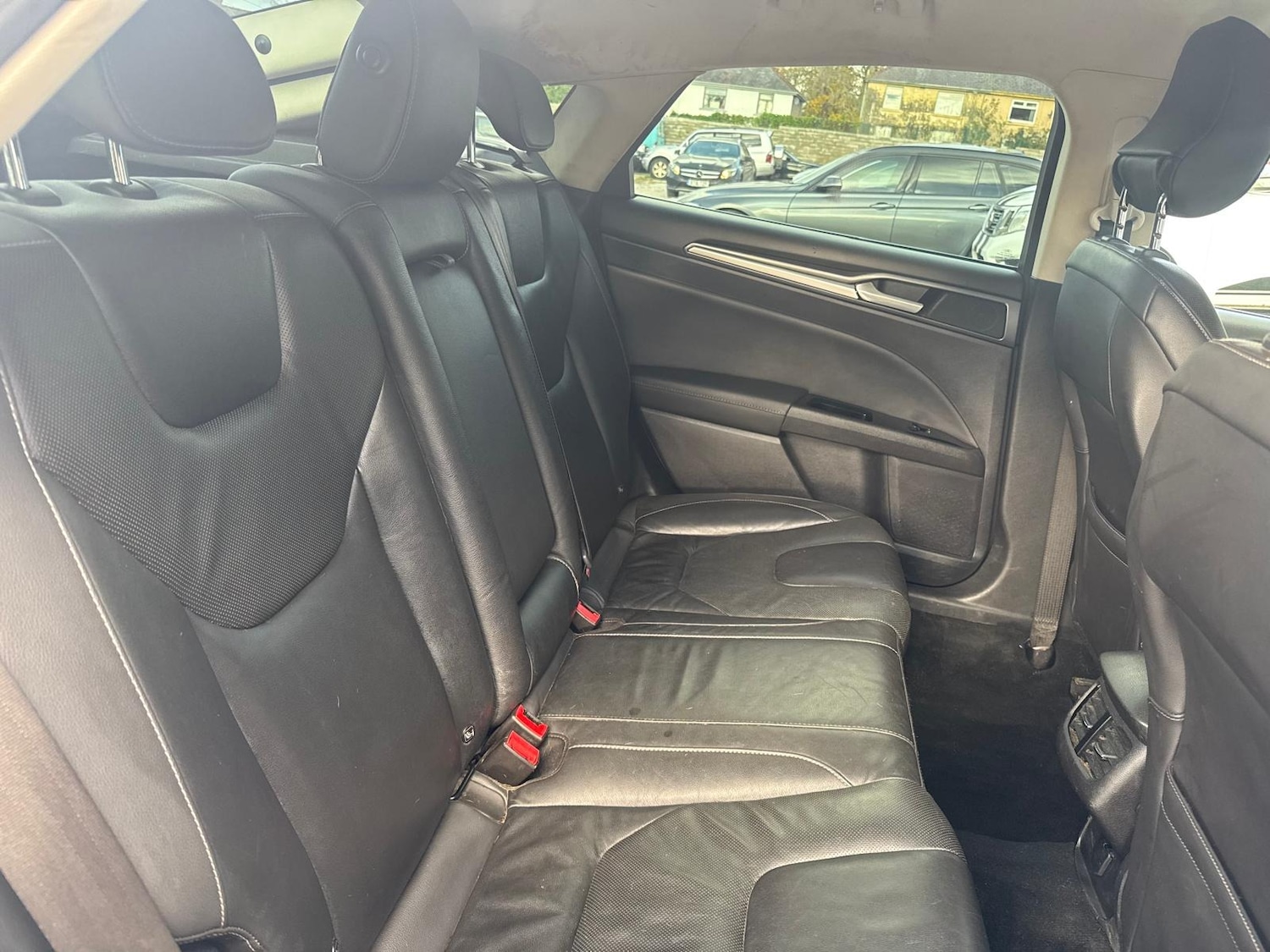 Used Ford Mondeo 2015 for sale - 76532514: Photo 16