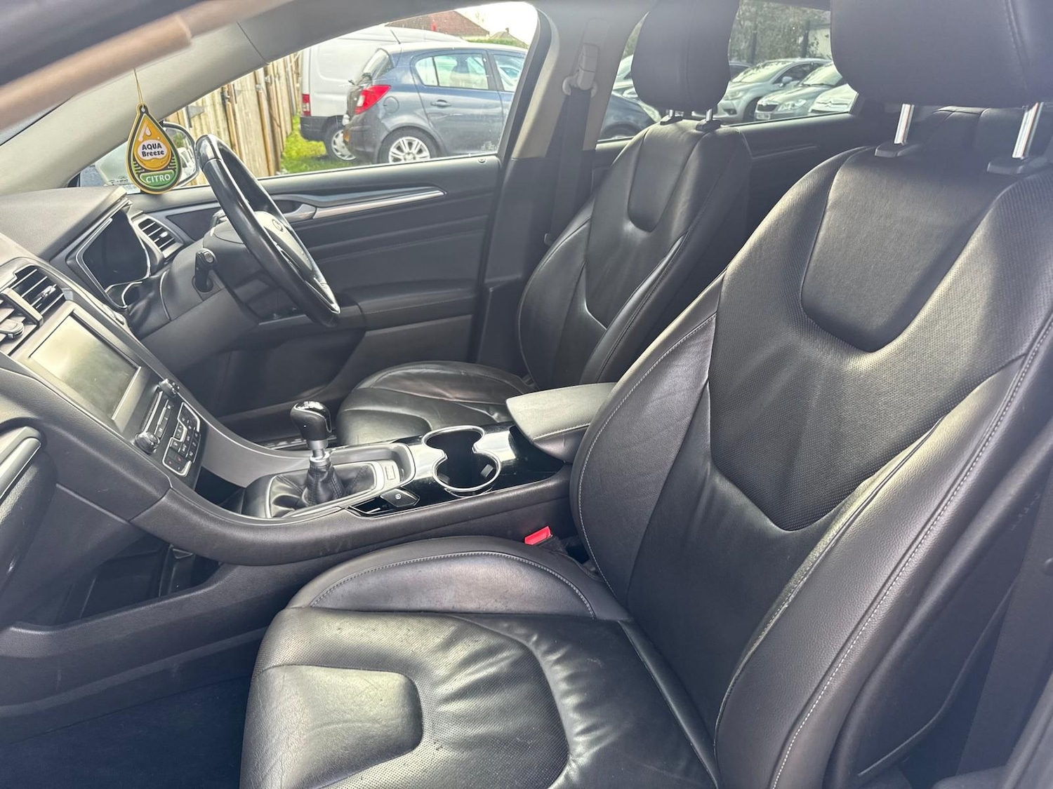 Used Ford Mondeo 2015 for sale - 76532514: Photo 21