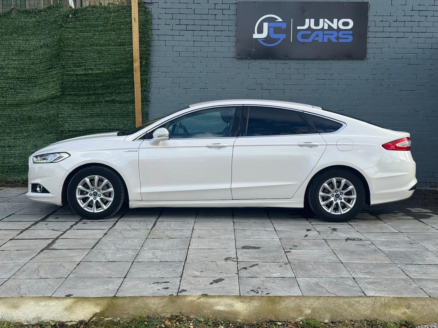 Used Ford Mondeo 2015 for sale - 76532514: Photo 4