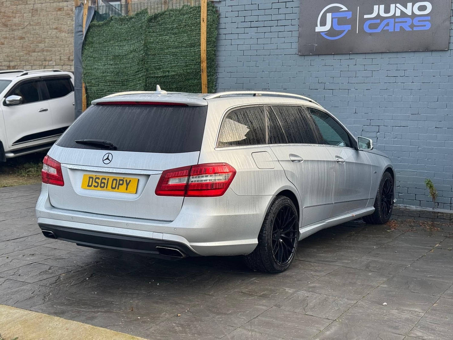 Used Mercedes-Benz E Class 2012 for sale - 76532557: Photo 13