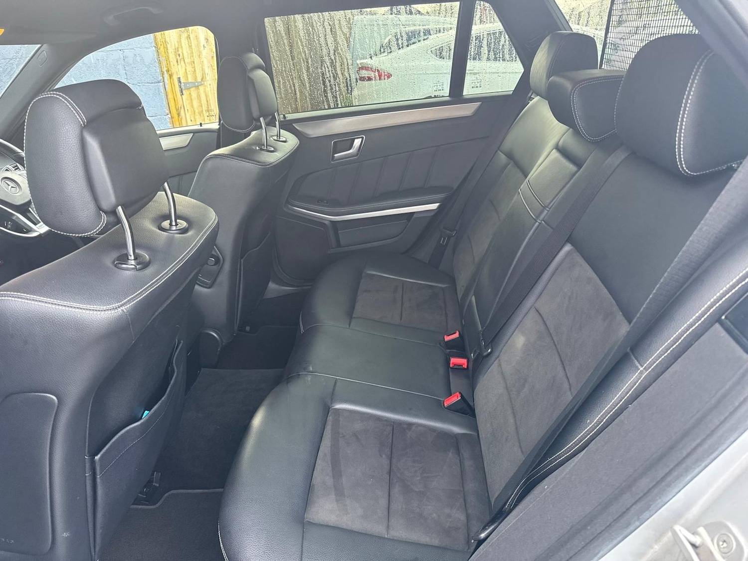 Used Mercedes-Benz E Class 2012 for sale - 76532557: Photo 18