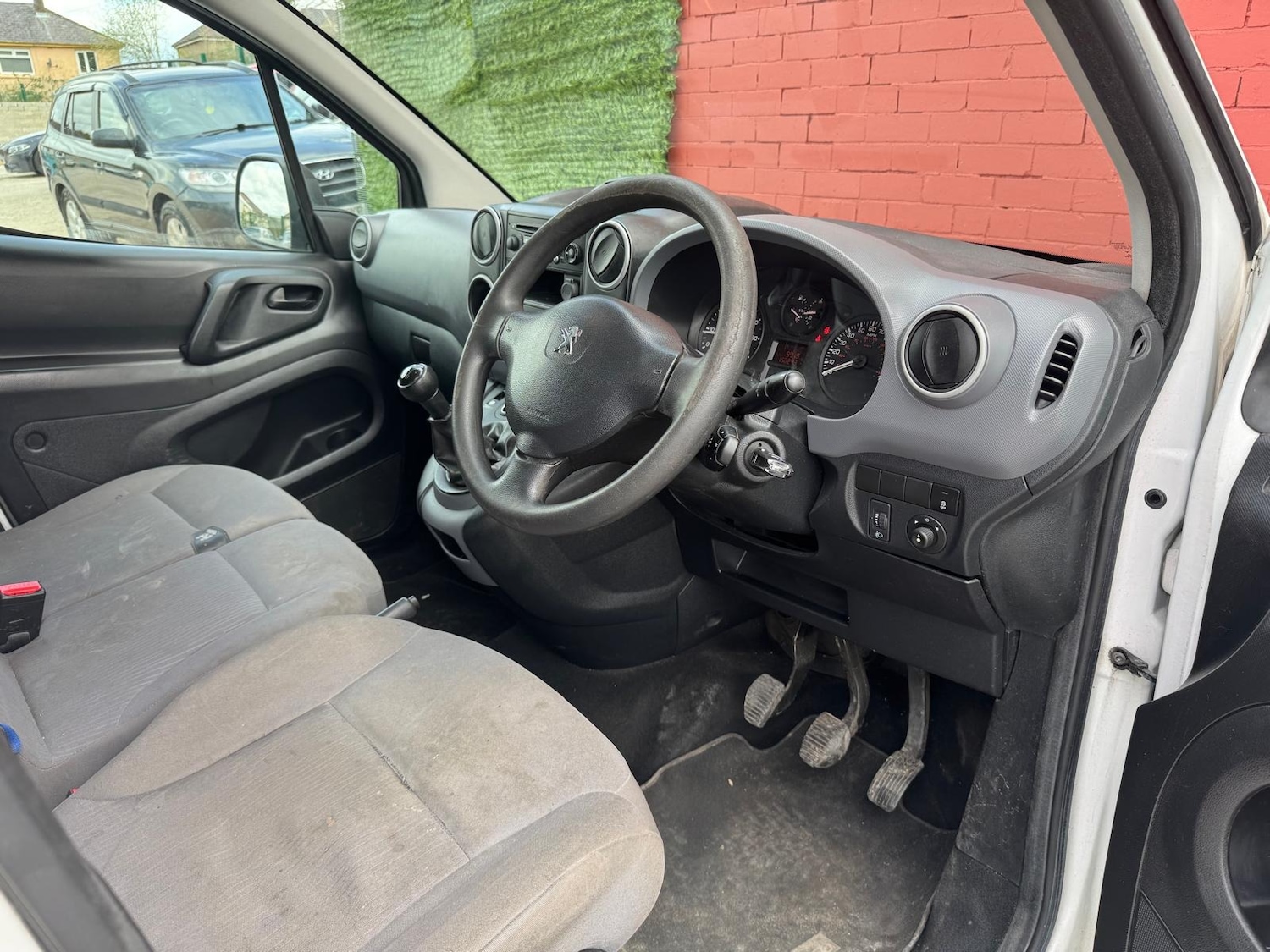 Vehicle 14
