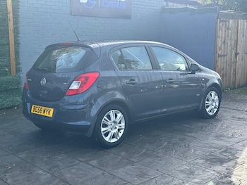 Used Vauxhall Corsa 2009 for sale - 76533643: Photo