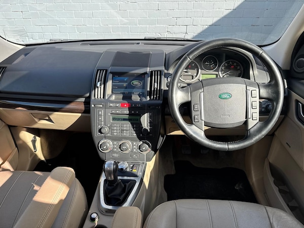 Used Land Rover Freelander 2011 for sale - 75709281: Photo 17