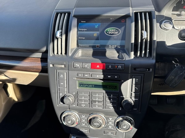 Used Land Rover Freelander 2011 for sale - 75709281: Photo 19