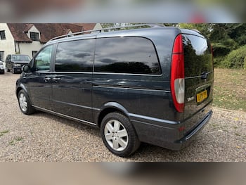 Used Mercedes-Benz Viano 2006 for sale - 79760930: Photo