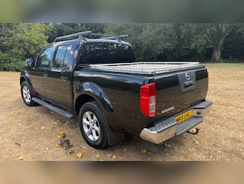 Used Nissan Navara 2015 for sale - 79436672: Photo