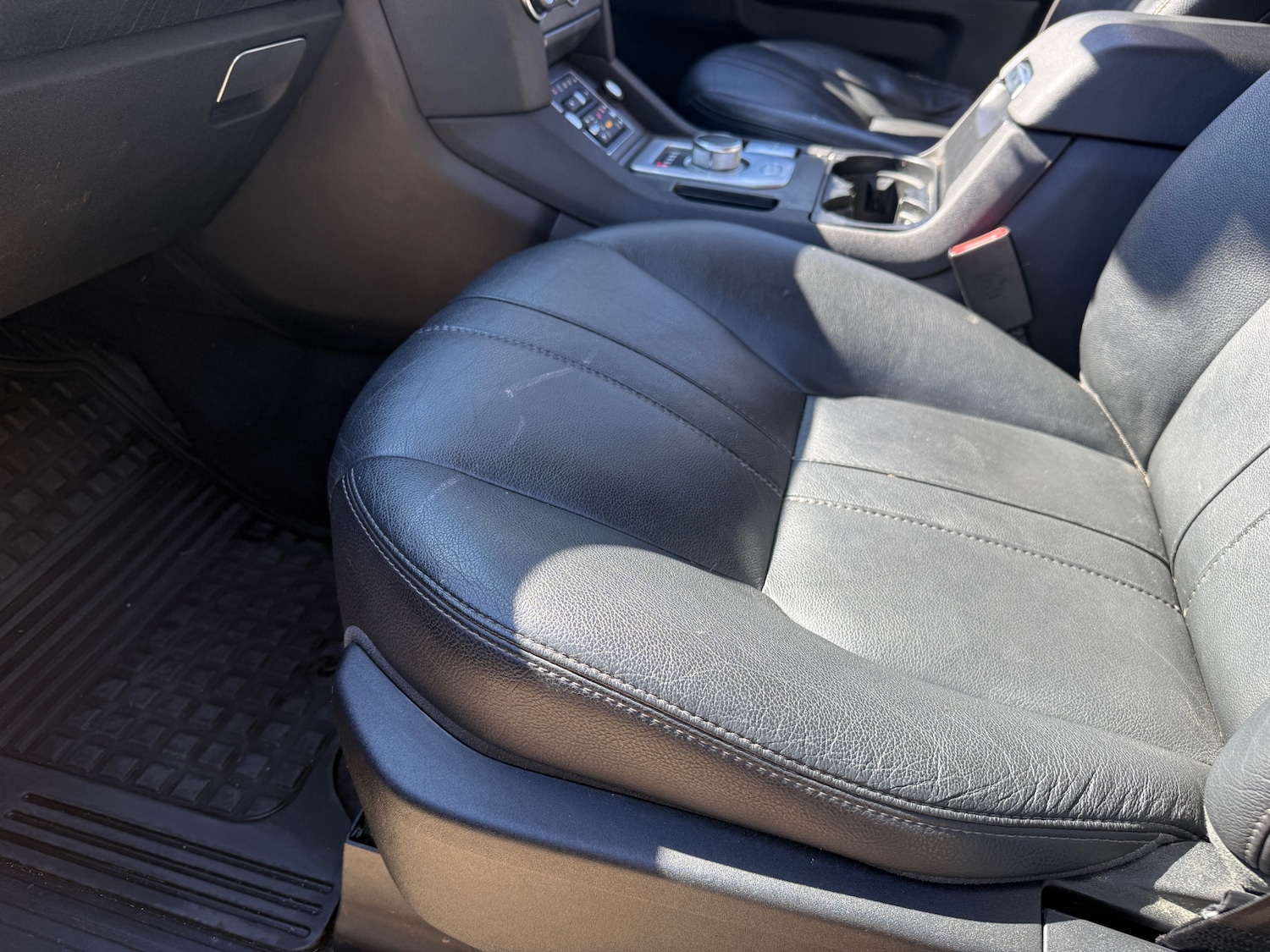 Used Land Rover Discovery 2012 for sale - 78150999: Photo 8