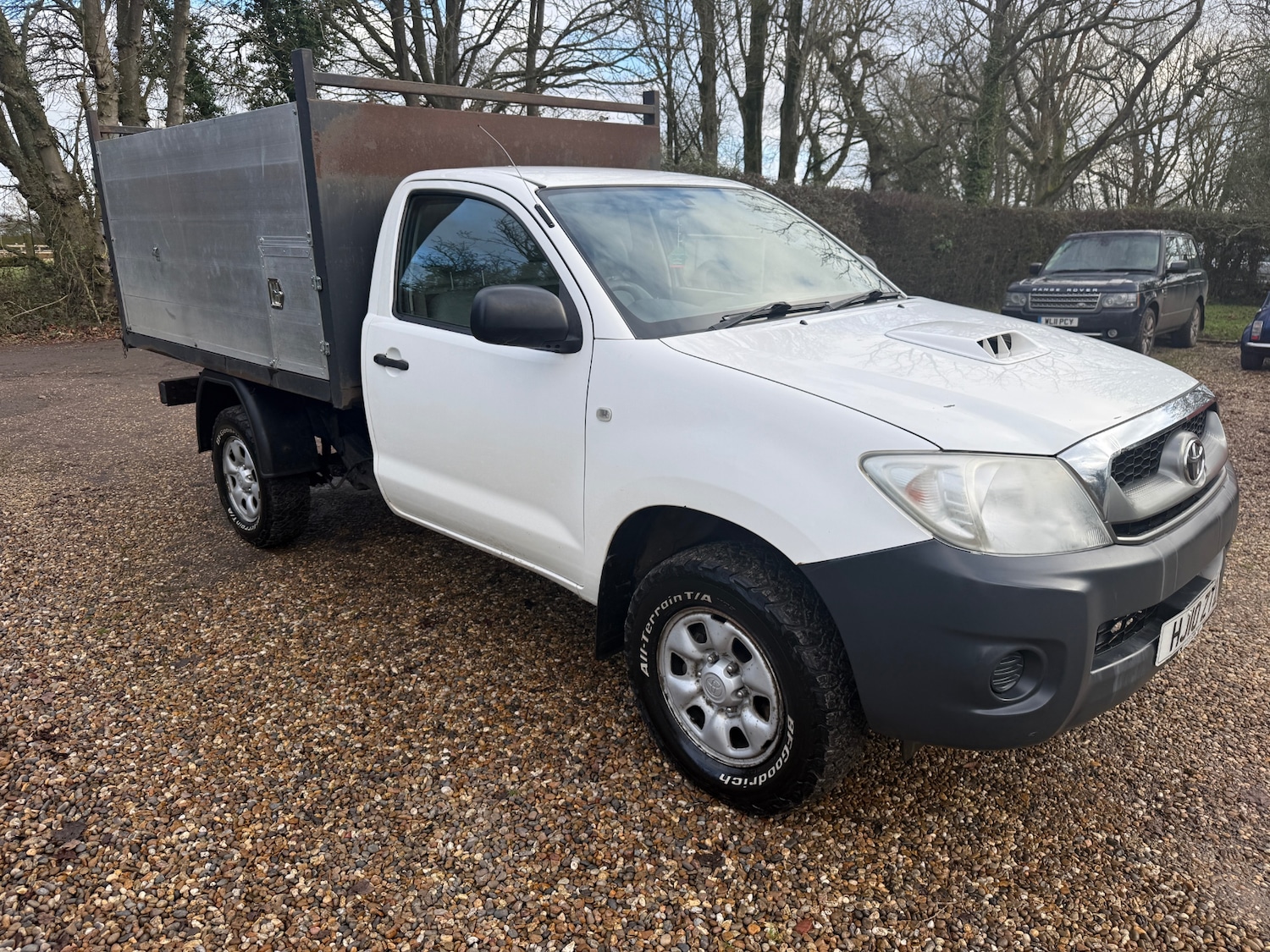 Used Toyota Hilux 2010 for sale - 77260938: Photo 4