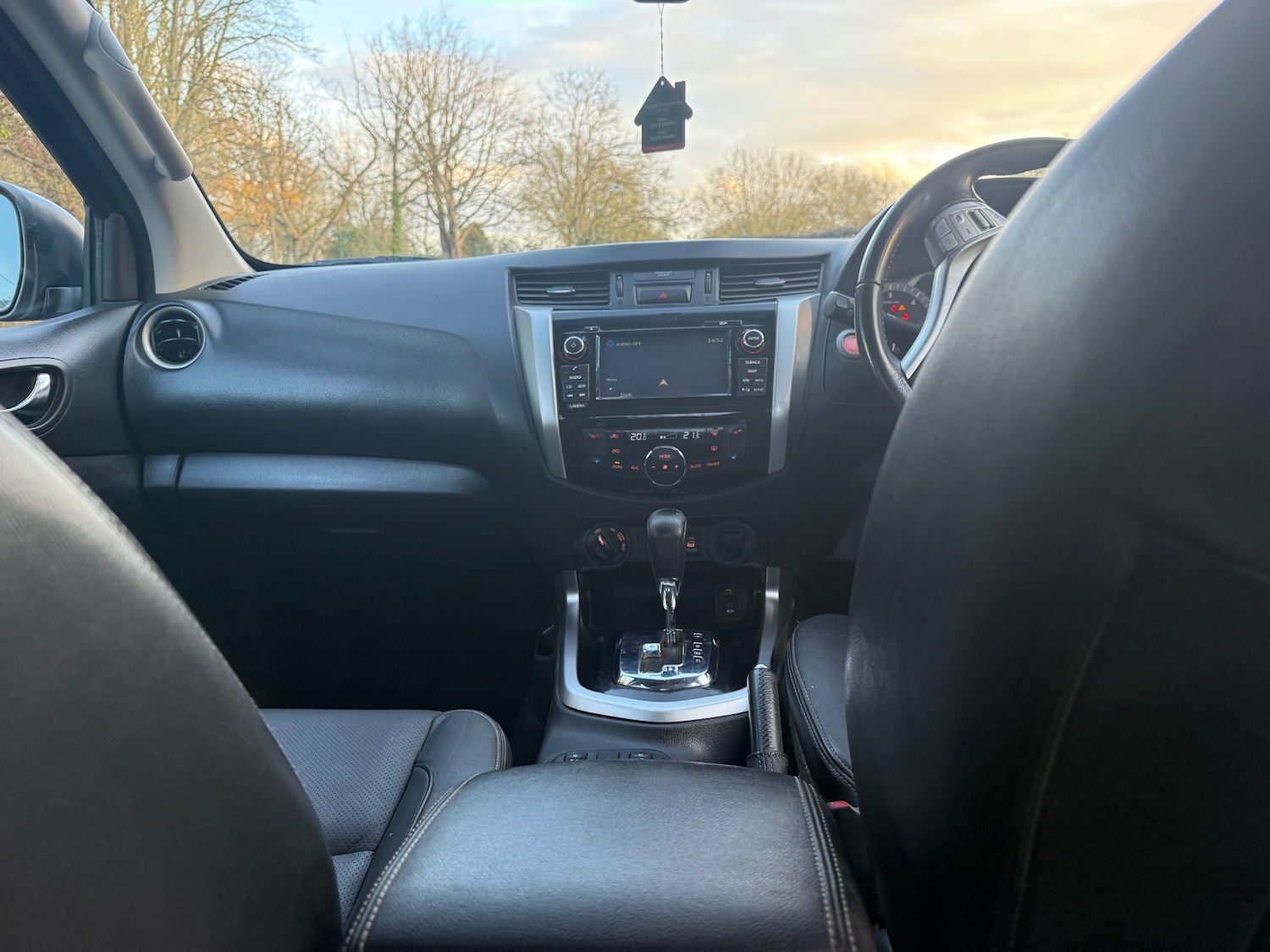 Used Nissan Navara 2017 for sale - 76791314: Photo 11