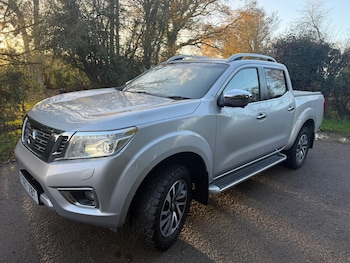 Used Nissan Navara 2017 for sale - 76791314: Photo