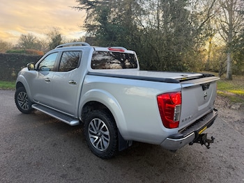 Used Nissan Navara 2017 for sale - 76791314: Photo