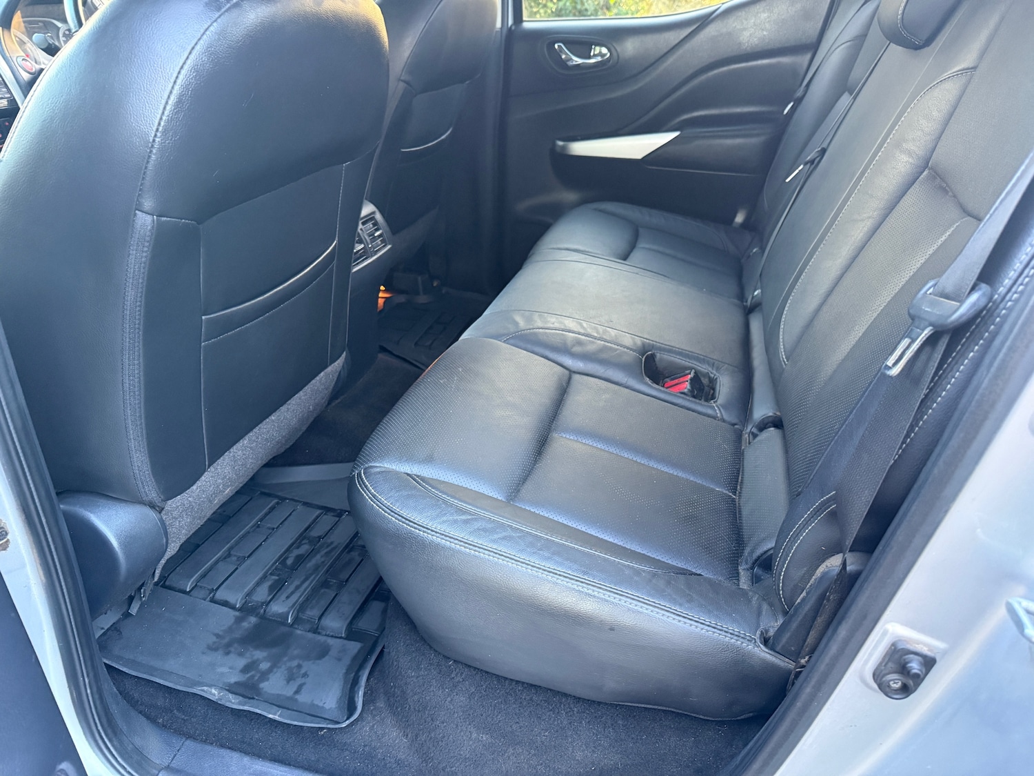 Used Nissan Navara 2017 for sale - 76791314: Photo 9