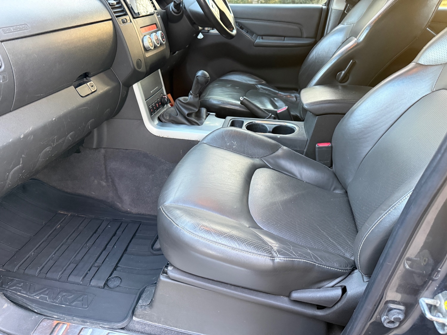 Used Nissan Navara 2014 for sale - 77741363: Photo 8