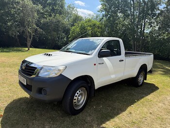 Used Toyota Hilux 2015 for sale - 75179362: Photo