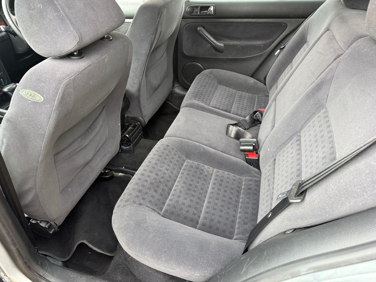 Used Volkswagen Golf 2000 for sale - 78064388: Photo 9