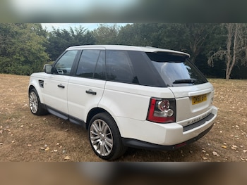 Used Land Rover Range Rover Sport 2010 for sale - 79543057: Photo