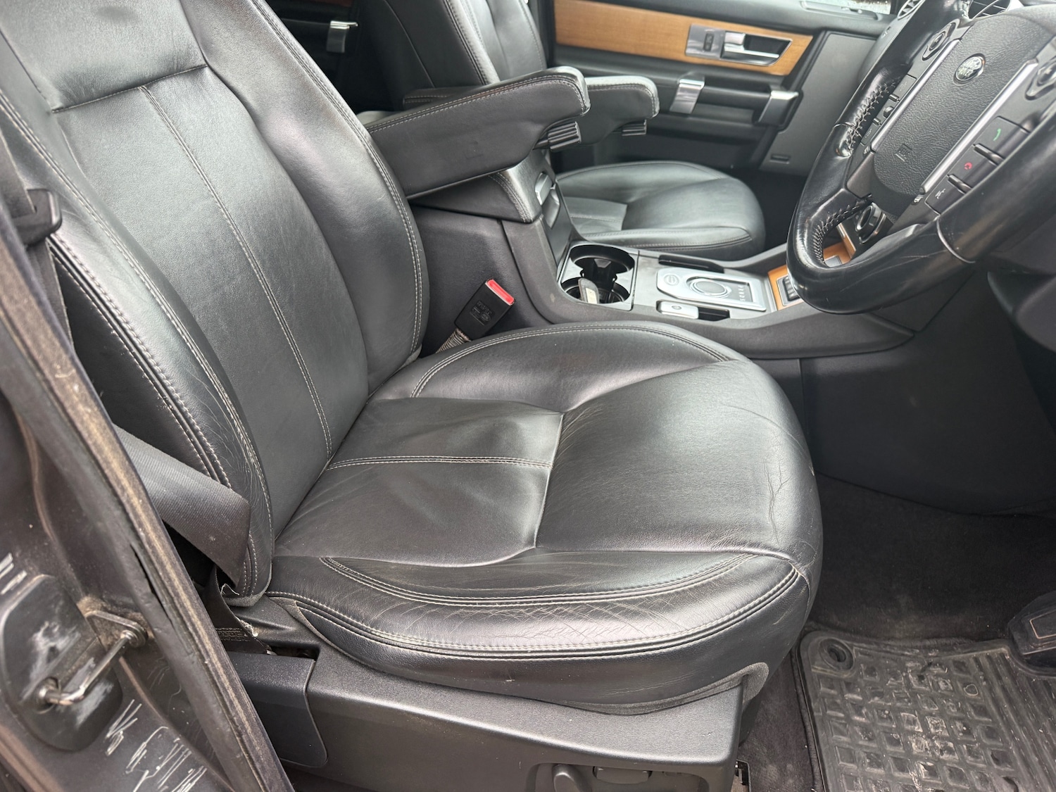 Used Land Rover Discovery 2014 for sale - 77431114: Photo 11