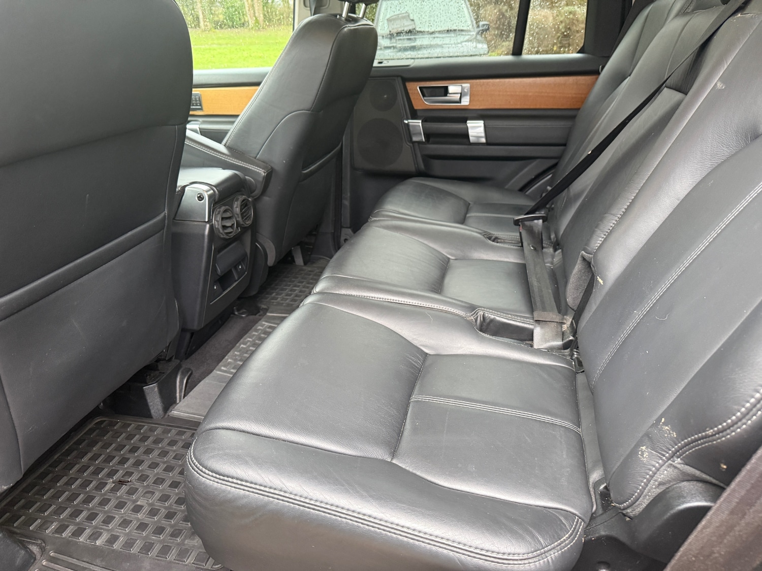 Used Land Rover Discovery 2014 for sale - 77431114: Photo 9