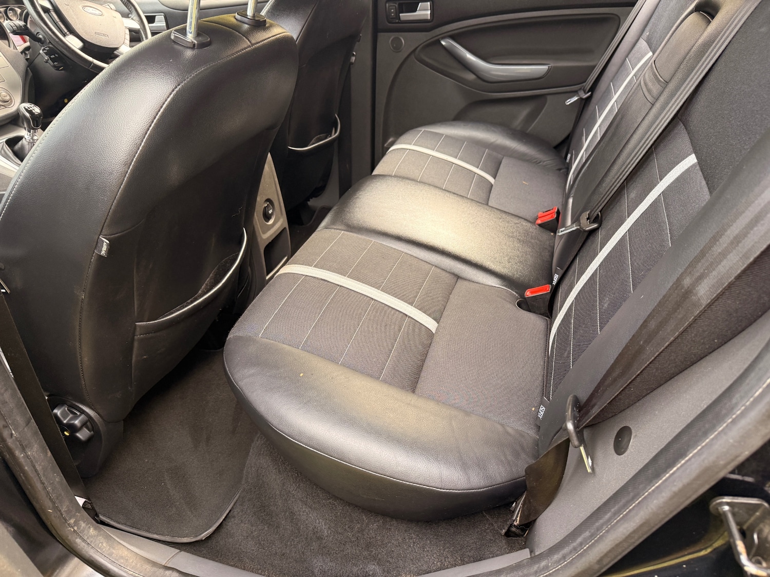 Used Ford Kuga 2012 for sale - 76529279: Photo 9