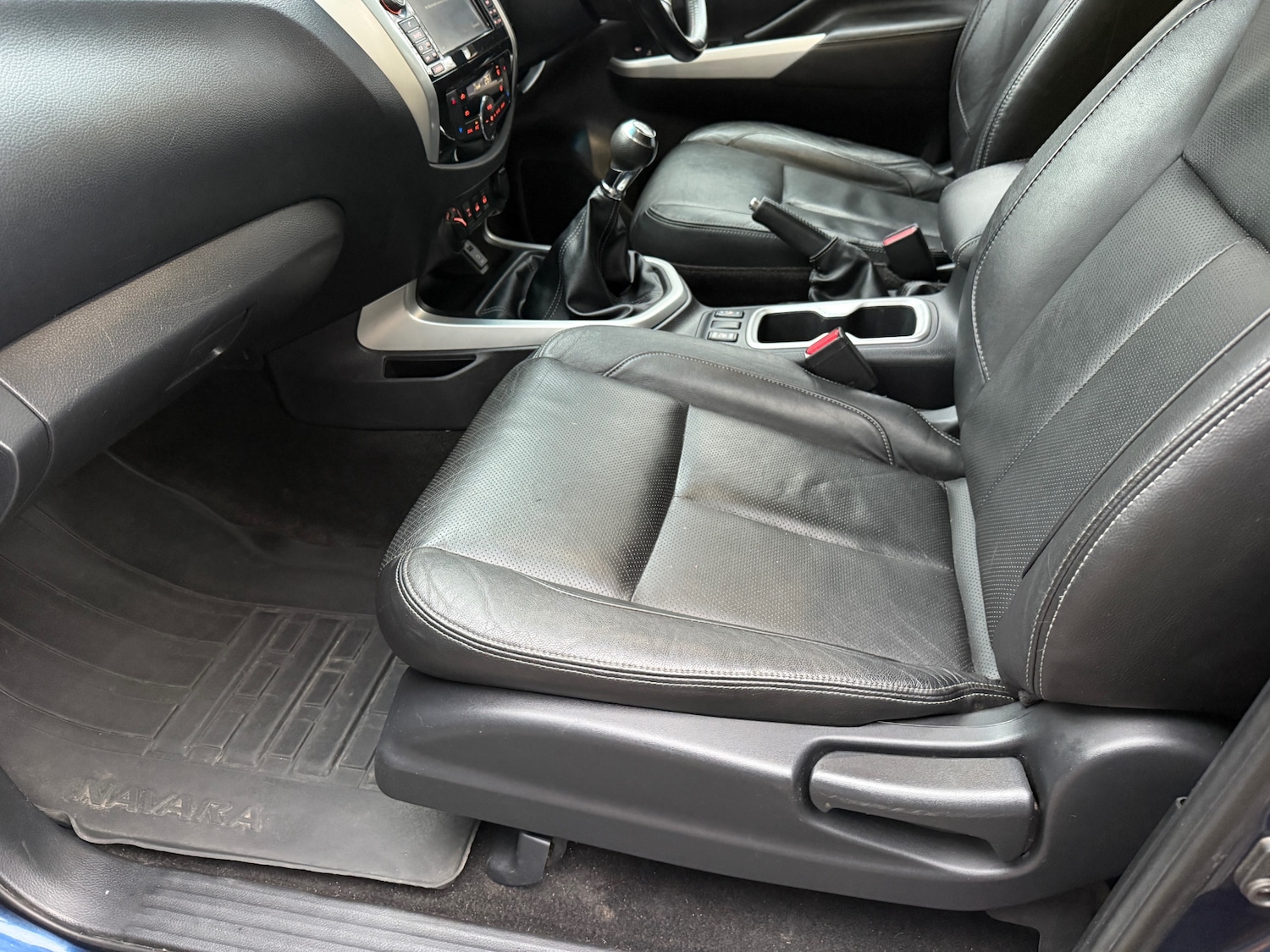 Used Nissan Navara 2017 for sale - 77206969: Photo 8