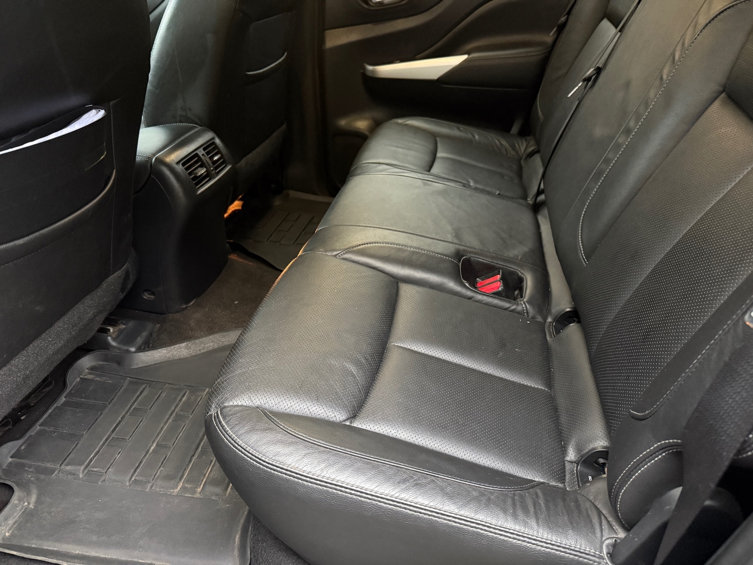 Used Nissan Navara 2017 for sale - 77206969: Photo 9