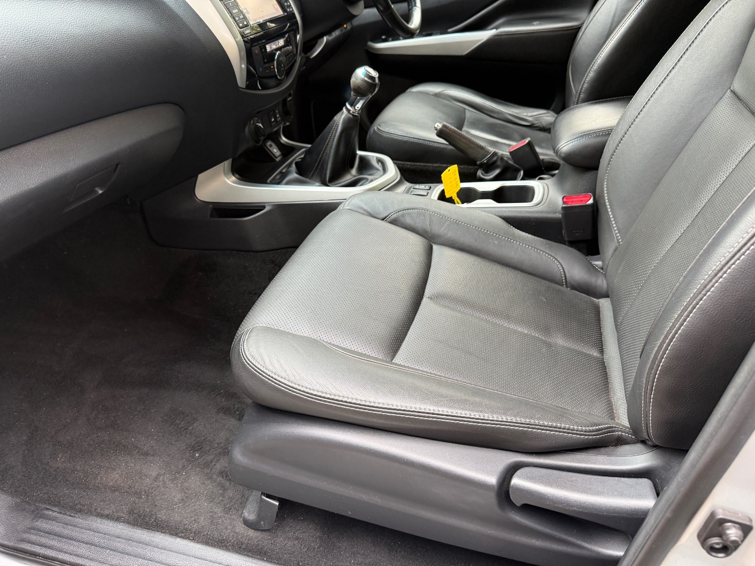 Used Nissan Navara 2016 for sale - 77233965: Photo 8