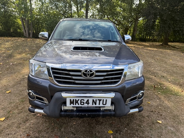 Used Toyota Hilux 2014 for sale - 75710819: Photo 2