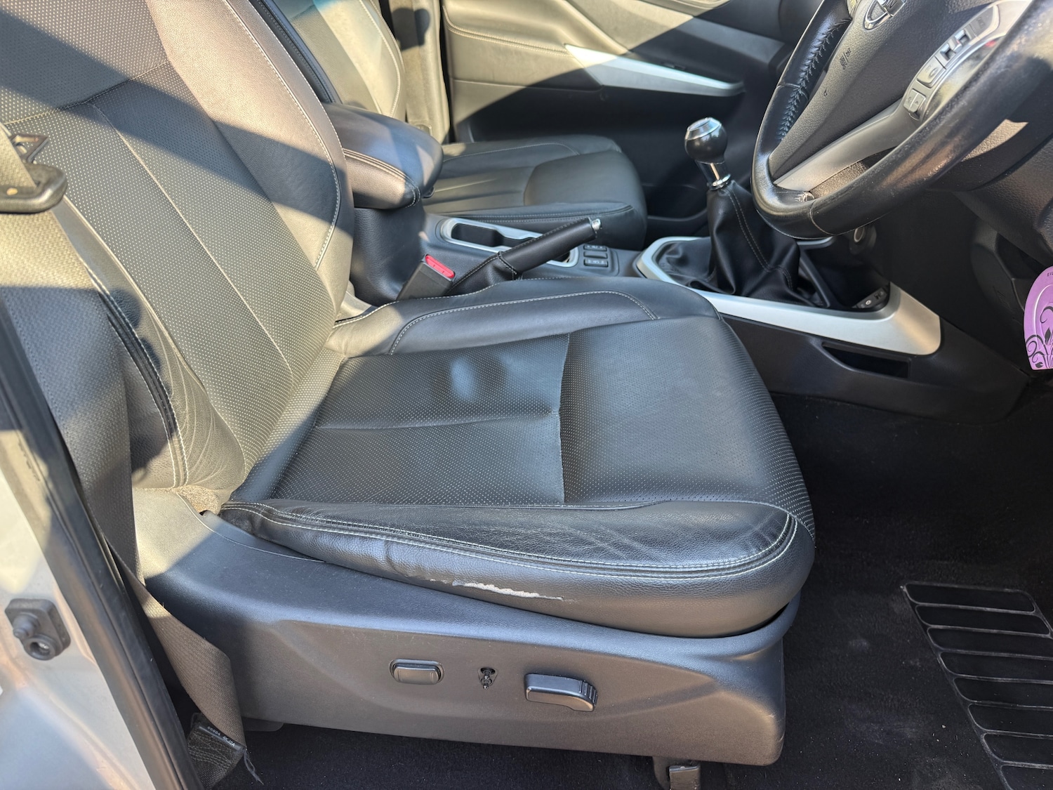 Used Nissan Navara 2017 for sale - 77950738: Photo 12