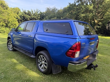 Used Toyota Hilux 2018 for sale - 78939215: Photo