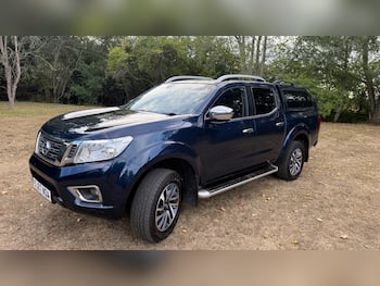 Used Nissan Navara 2017 for sale - 79667812: Photo