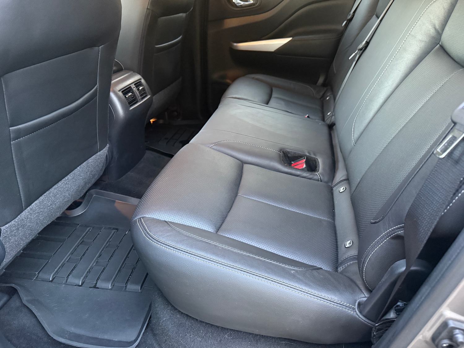 Used Nissan Navara 2019 for sale - 76662101: Photo 10