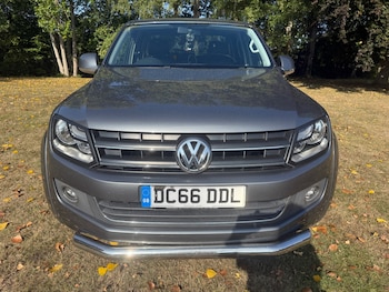 Used Volkswagen Amarok 2016 for sale - 75581262: Photo