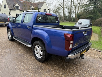 Used Isuzu D-Max 2018 for sale - 77416981: Photo