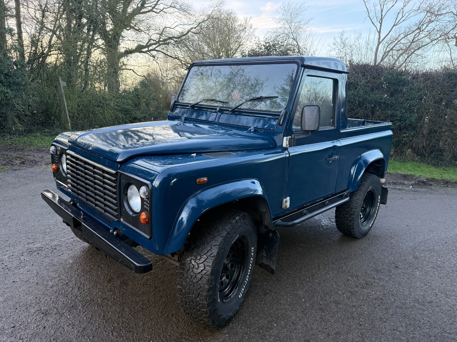 Used Land Rover Defender 2002 for sale - 77233857: Photo 3