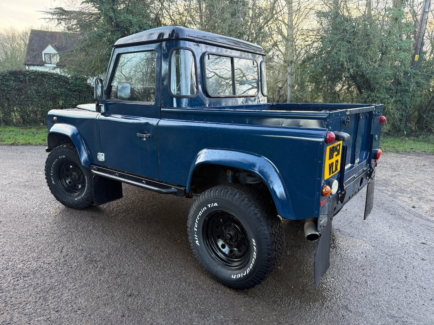 Used Land Rover Defender 2002 for sale - 77233857: Photo 4
