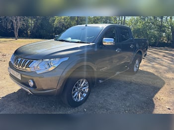 Used Mitsubishi L200 2015 for sale - 79628578: Photo