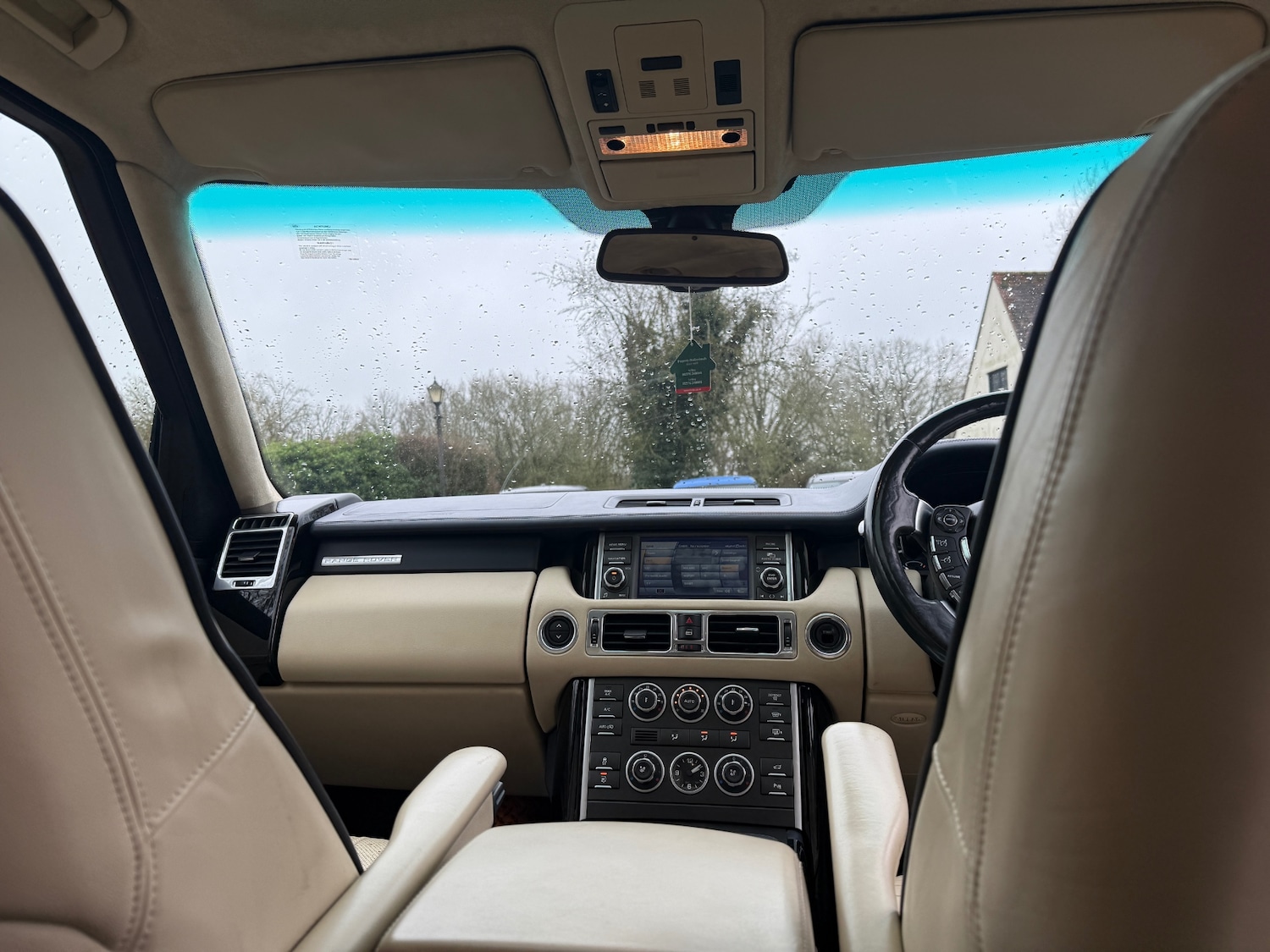 Used Land Rover Range Rover 2012 for sale - 77605532: Photo 10