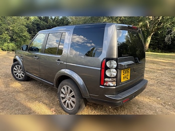 Used Land Rover Discovery 2016 for sale - 79397760: Photo
