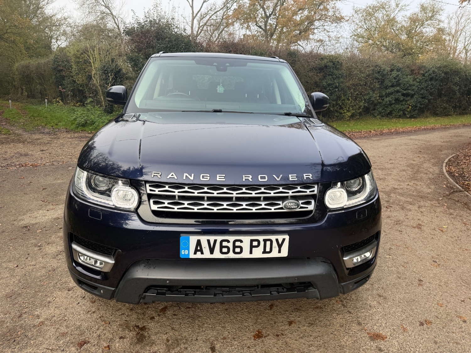 Used Land Rover Range Rover Sport 2017 for sale - 76651089: Photo 2